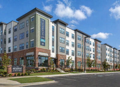 Large LIHTC Apartment Large LIHTC Apartment